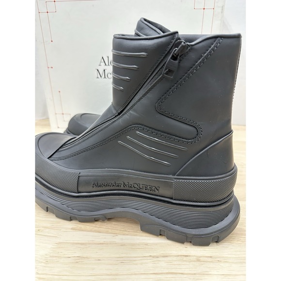 Alexander McQueen Men\'s 45 US 12 Tread Slick Leather Zip Up Ankle Boots - New main image 5
